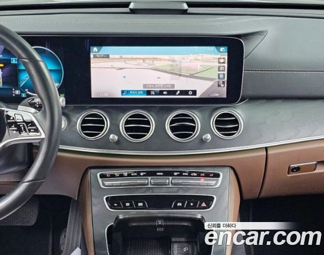 Mercedes-Benz E-Class (W213) E250 AMG Line 2023 — фото 18
