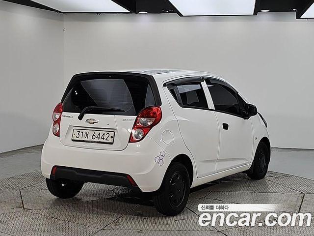 Chevrolet Spark L 2014 — фото 4