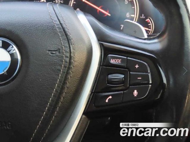 BMW 5 Series (G30) 540i xDrive Luxury Plus 2018 — фото 15