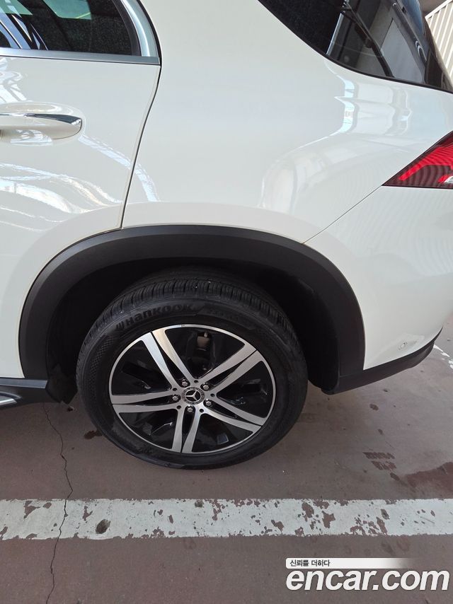 Mercedes-Benz GLE-Class (W167) GLE300d 4MATIC 2020 — фото 16