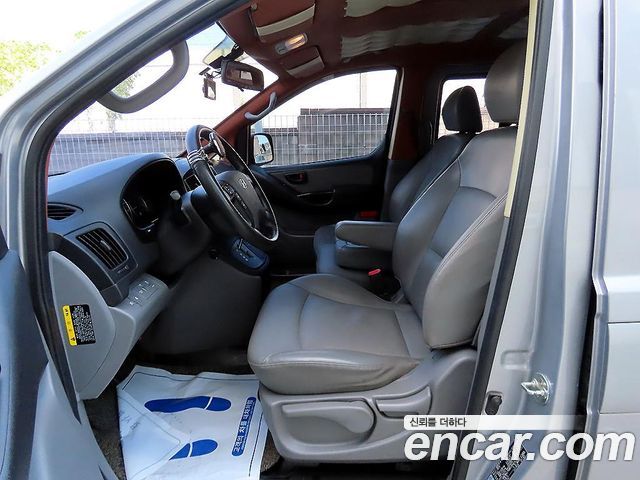 Hyundai Grand Starex Wagon 12-Seater Smart 2019 — фото 5