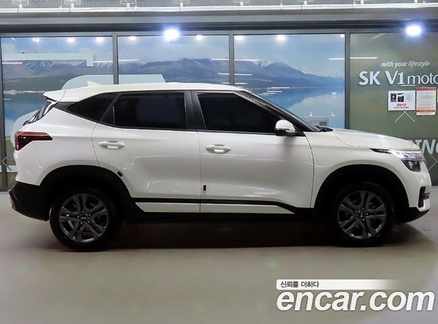 Kia Seltos Diesel 1.6 2WD Prestige 2020 — фото 3