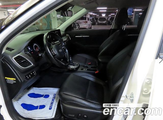 Kia Seltos Diesel 1.6 2WD Prestige 2020 — фото 6