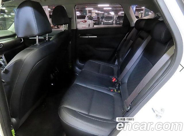 Kia Seltos Diesel 1.6 2WD Prestige 2020 — фото 7