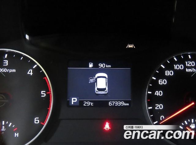 Kia Seltos Diesel 1.6 2WD Prestige 2020 — фото 9