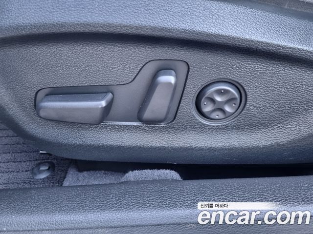 Hyundai Sonata (LF) 2.0 Smart 2016 — фото 21