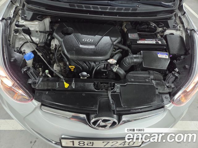 Hyundai Avante 1.6 GDi Smart Standard 2016 — фото 6