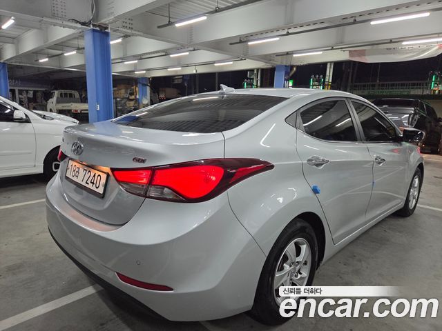 Hyundai Avante 1.6 GDi Smart Standard 2016 — фото 16