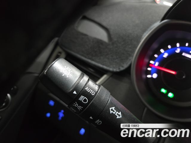 Hyundai Avante 1.6 GDi Smart Standard 2016 — фото 23