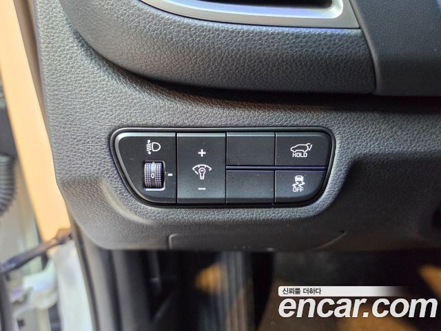 Kia Seltos Gasoline 1.6 Turbo 2WD Signature 2024 — фото 17
