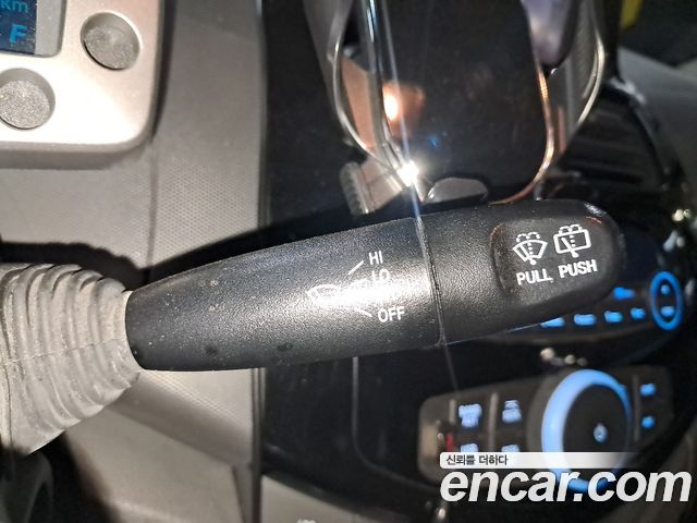 Chevrolet Spark LPG LS Standard 2012 — фото 15