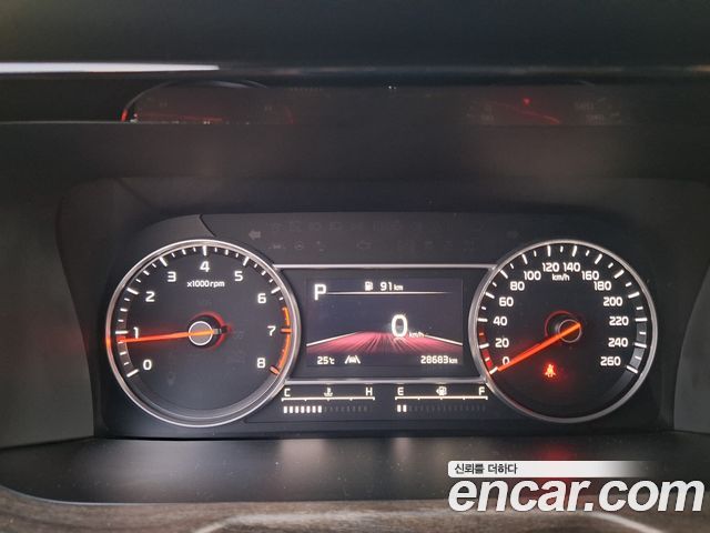 Kia Sorento (IV) Gasoline 2.5T 2WD Prestige 2023 — фото 16