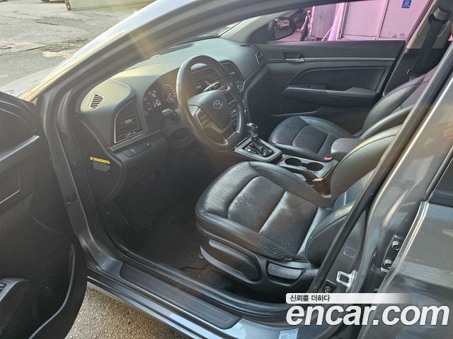 Hyundai Avante (AD) 1.6 GDI Smart 2016 — фото 10