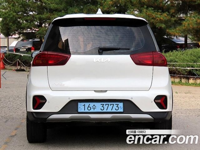 Kia Niro Plus Air (Taxi Trim) 2024 — фото 4