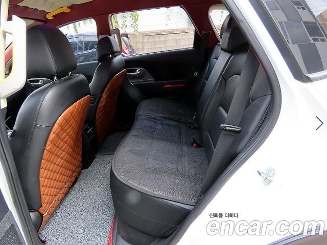 Kia Niro Plus Air (Taxi Trim) 2024 — фото 6