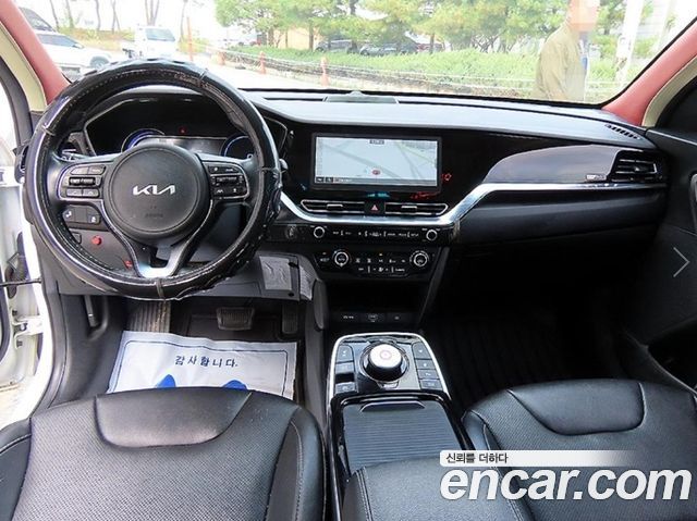 Kia Niro Plus Air (Taxi Trim) 2024 — фото 7
