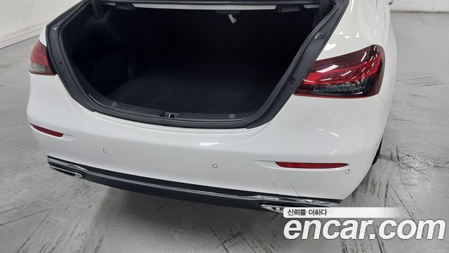 Mercedes-Benz E-Class (W213) E250 Exclusive 2023 — фото 15