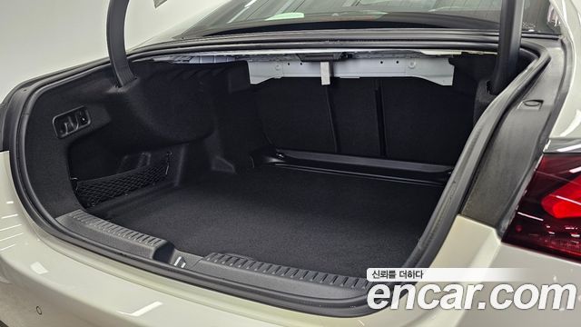 Mercedes-Benz E-Class (W214) E300 4MATIC Exclusive 2026 — фото 15