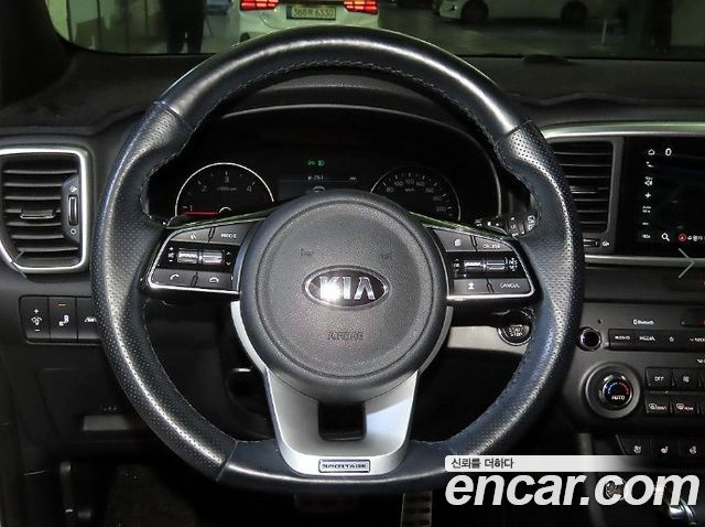 Kia Sportage The Bold Diesel 2.0 2WD Prestige 2021 — фото 8