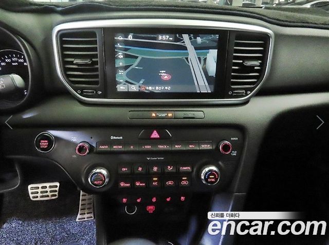 Kia Sportage The Bold Diesel 2.0 2WD Prestige 2021 — фото 15