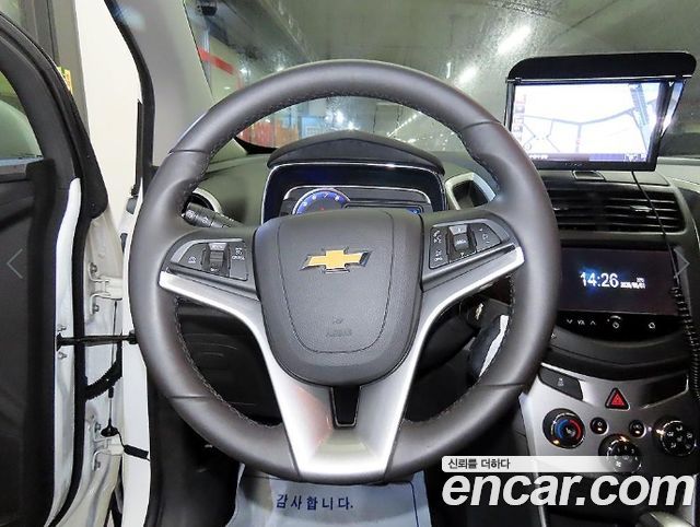 Chevrolet Trax 1.4 LT 2014 — фото 9