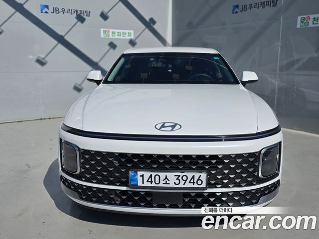 Hyundai Grandeur (GN7) 2,5 Gasoline 2WD Premium