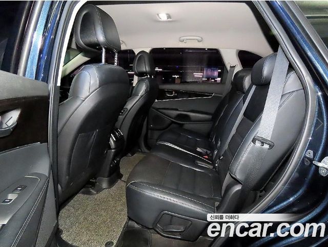 Kia Sorento Diesel 2.0 2WD Noblesse Special 2017 — фото 7
