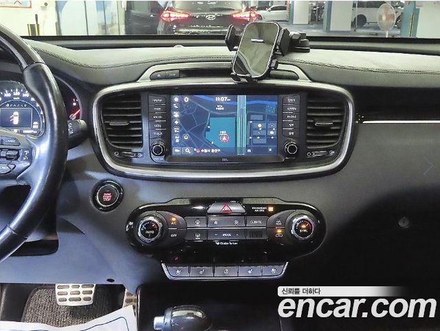 Kia Sorento Diesel 2.0 2WD Noblesse Special 2017 — фото 15
