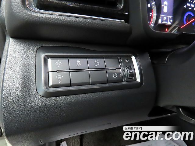 KG Mobility (SsangYong) Very New Tivoli Gasoline 1.5 2WD V5 2020 — фото 18