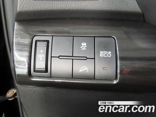 Kia Sorento R Diesel 2.0 2WD TLX High-Deluxe 2012 — фото 18