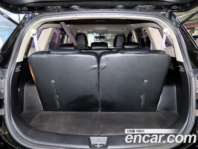 Kia Carens 1.7 VGT Deluxe 2014 — фото 22