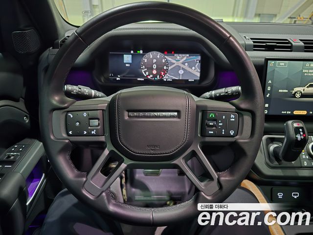 Land Rover Defender (L663) 110 P400 X 2023 — фото 6