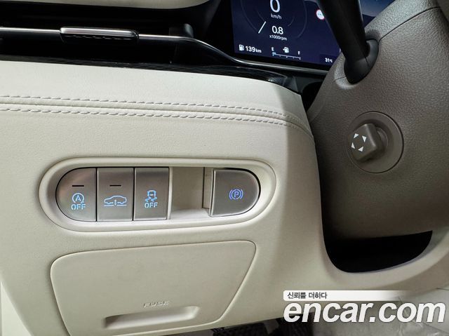 Genesis G90 (RS4) Gasoline 3.5 Turbo 2WD 2023 — фото 15