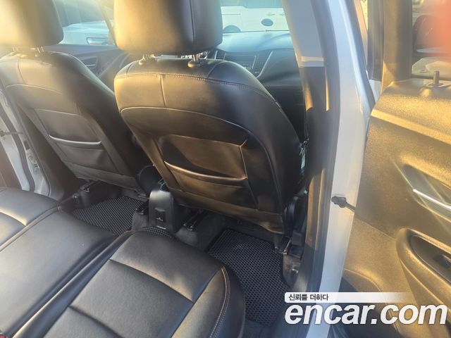 Chevrolet Trax 1.4 Red Line LT Core 2019 — фото 10