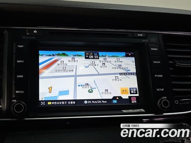 Kia Carnival 9-seater Prestige 2015 — фото 18