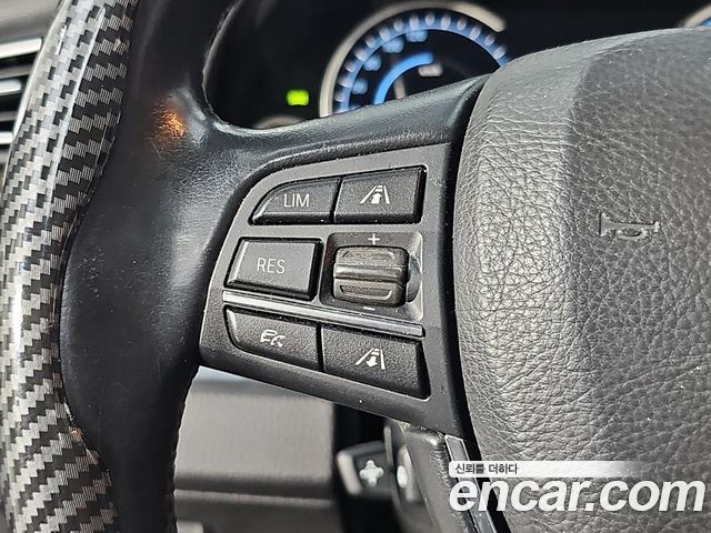 BMW 7 Series (F01) 740d xDrive 2015 — фото 19