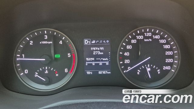 Hyundai Tucson Diesel 1.7 2WD Style Fever 2017 — фото 4