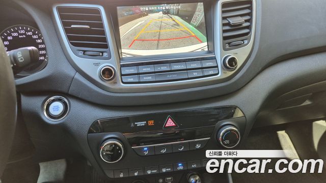 Hyundai Tucson Diesel 1.7 2WD Style Fever 2017 — фото 5