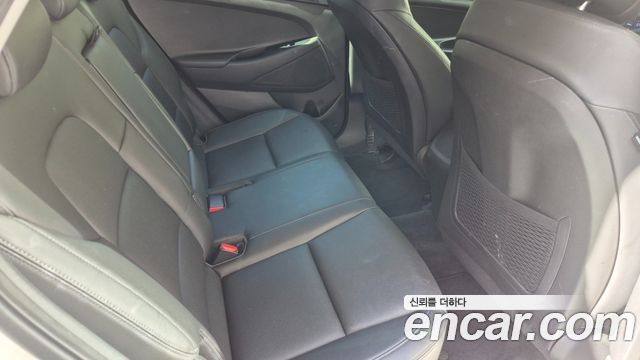 Hyundai Tucson Diesel 1.7 2WD Style Fever 2017 — фото 8