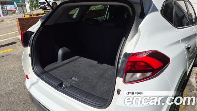 Hyundai Tucson Diesel 1.7 2WD Style Fever 2017 — фото 9