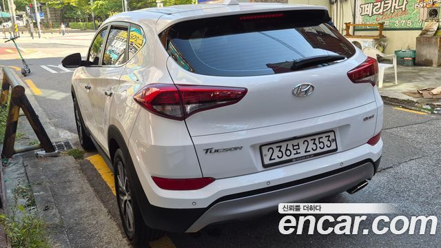 Hyundai Tucson Diesel 1.7 2WD Style Fever 2017 — фото 15