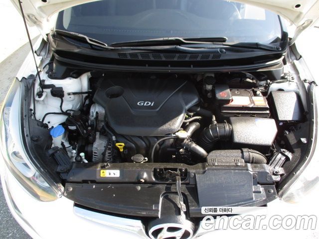 Hyundai Avante 1.6 GDi Modern Standard 2014 — фото 16