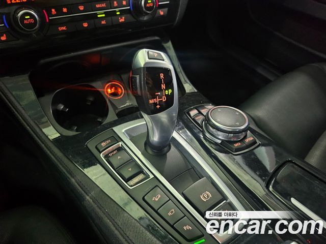 BMW 5 Series (F10) 520d xDrive M Aero Dynamic 2016 — фото 9