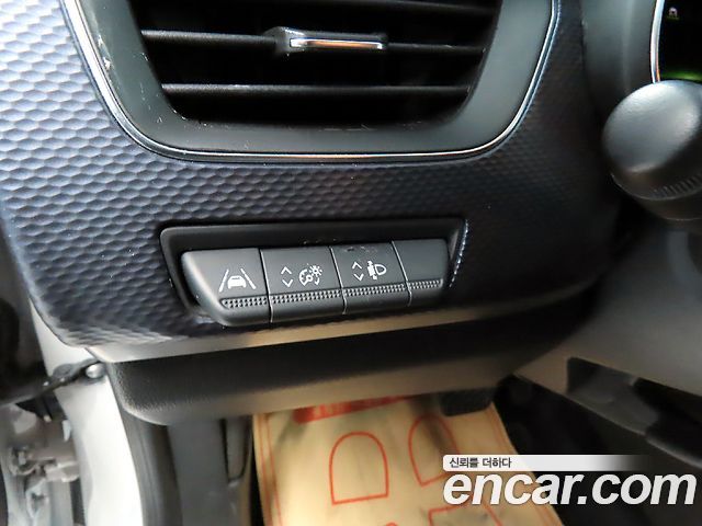 Renault Korea XM3 1.6 GTe LE Plus 2020 — фото 19