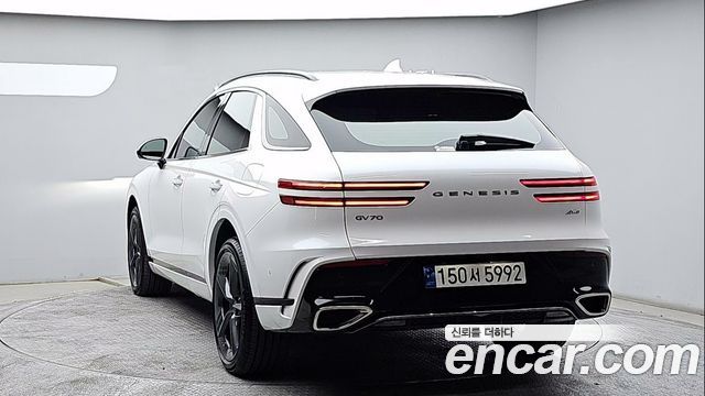 Genesis GV70 2.5T Gasoline AWD 2025 — фото 2