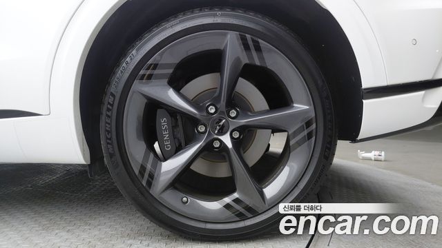 Genesis GV70 2.5T Gasoline AWD 2025 — фото 8