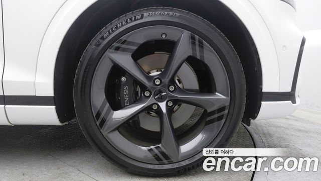Genesis GV70 2.5T Gasoline AWD 2025 — фото 9