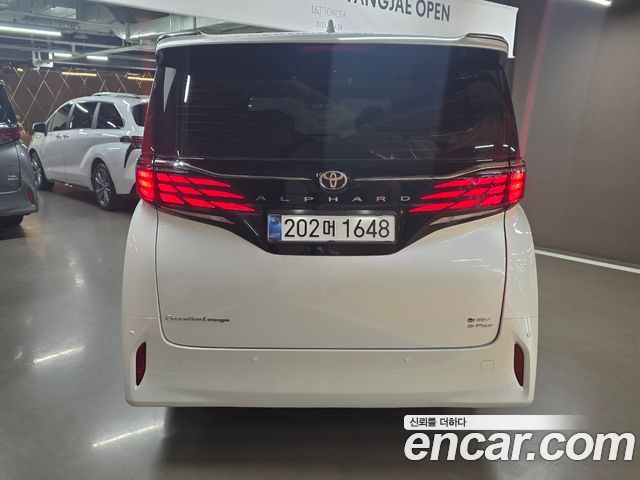 Toyota Alphard (IV) 2.5 HEV Executive AWD 2025 — фото 4