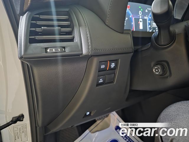 Toyota Alphard (IV) 2.5 HEV Executive AWD 2025 — фото 10