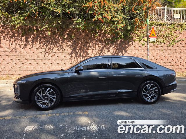 Hyundai Grandeur (GN7) 2,5 Gasoline 2WD Premium 2026 — фото 2